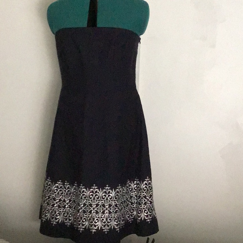DRESS - Picture 2 of 8